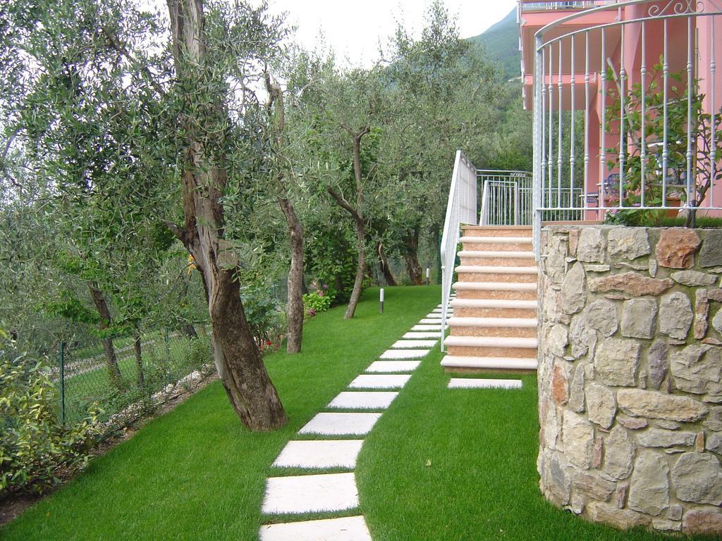 Hotel Residence Panoramica Brenzone sul Garda Eksteriør billede